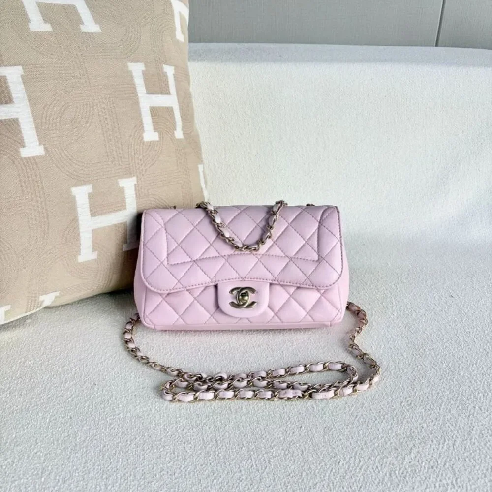 Chanel Women Pre-Loved Bag Very Good Condition